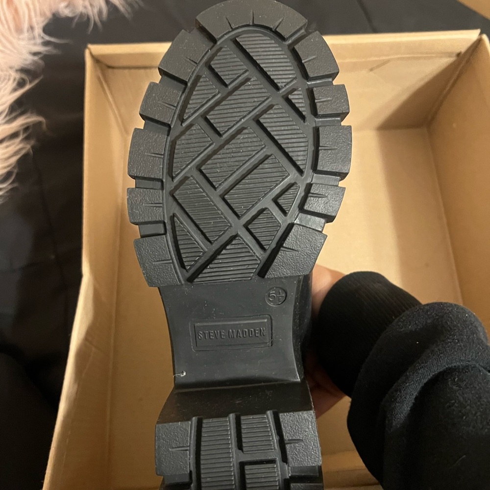 Steve Madden hutch black boots - Picture 5 of 7
